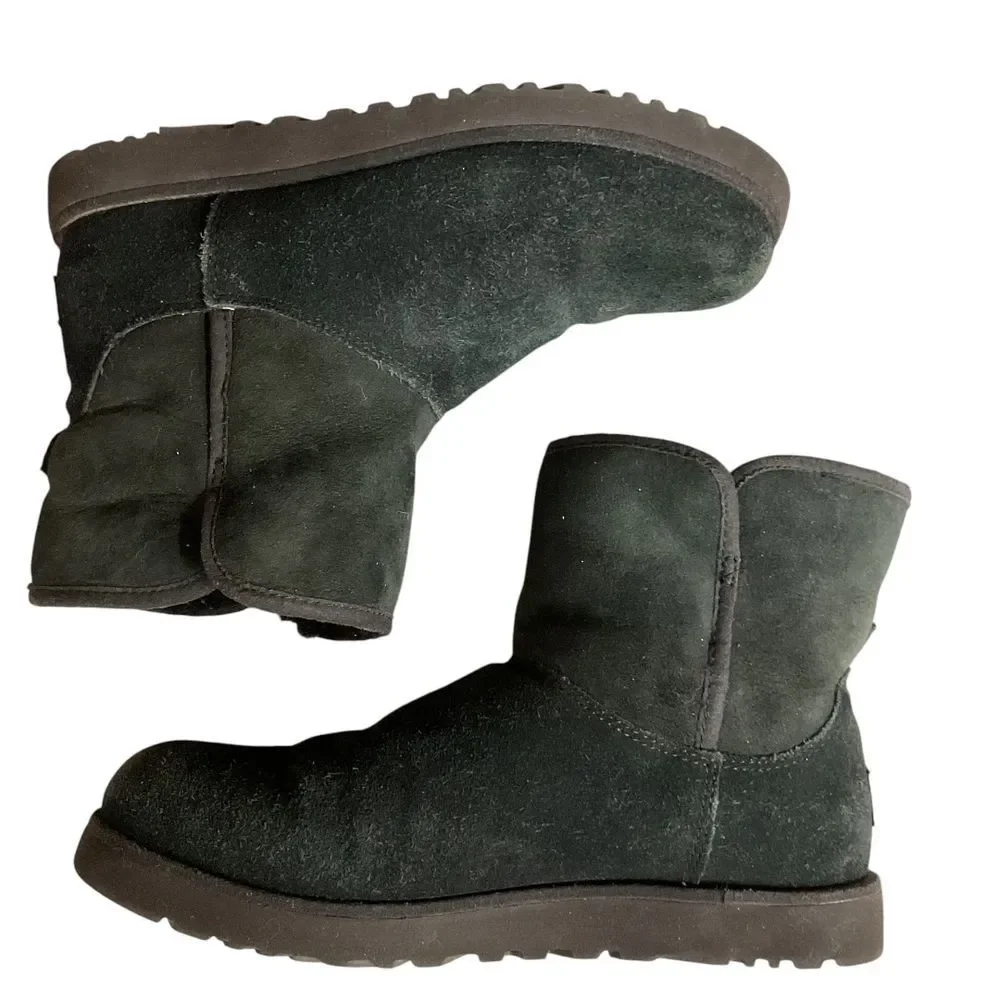 UGG Australia Women's Cory‎ Suede Ankle Sheepskin Boots Size 6 Grey Outdoor